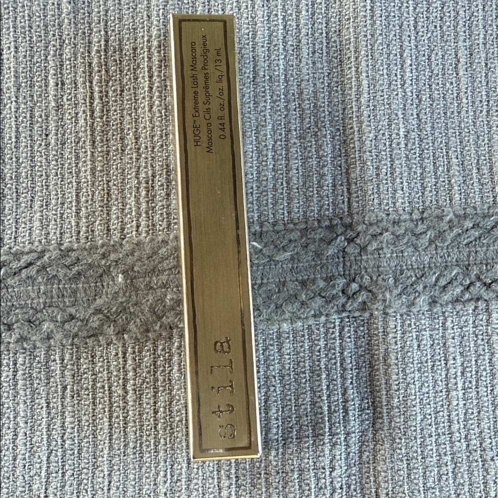 Stila Shimmering Gold mascara